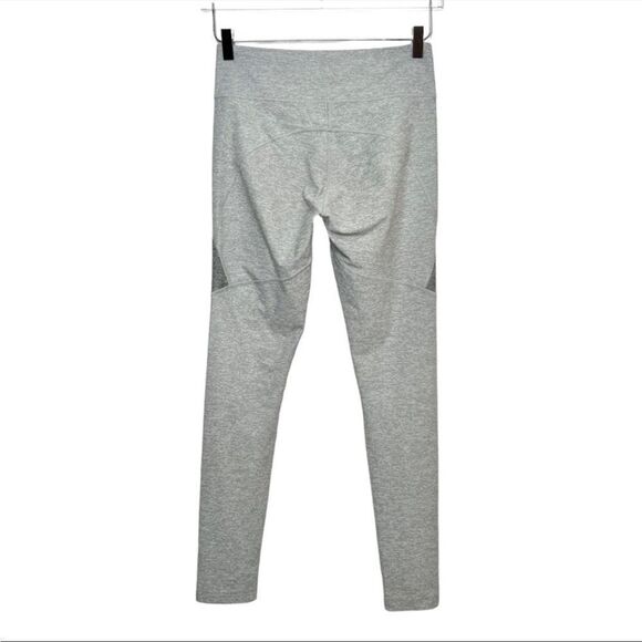 Outdoor voices grey color block high rise leggings small - Picture 7 of 8